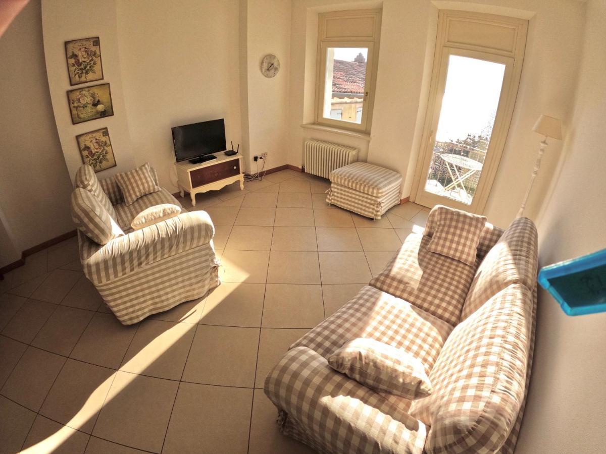 Charmante Apartament Lake Front Malcesine Kültér fotó